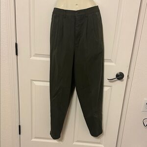 Bobbie Brooks Women’s Olive Green Pants